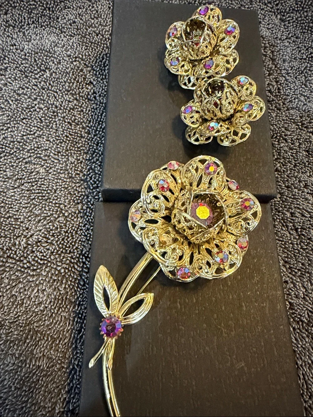 Vintage Gold Tone Floral Brooch and Clip On Earrings Set with Purple Accents